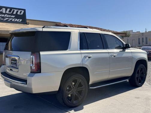 Gold 2017 GMC Yukon Denali