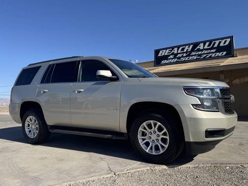 Gold 2017 Chevrolet Tahoe LT