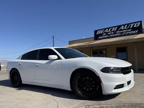 White Knuckle Clearcoat 2019 Dodge Charger SXT