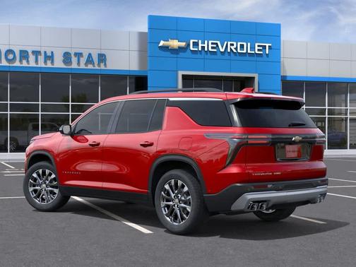 Radiant Red Tintcoat 2026 Chevrolet Traverse LT