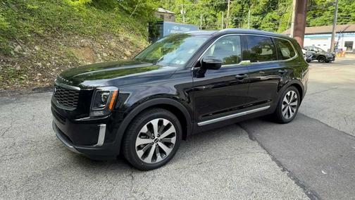 Ebony Black 2020 Kia Telluride EX