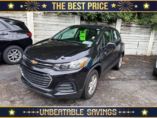 Mosaic Black Metallic 2020 Chevrolet Trax LS