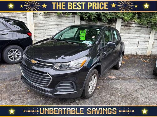 Mosaic Black Metallic 2020 Chevrolet Trax LS