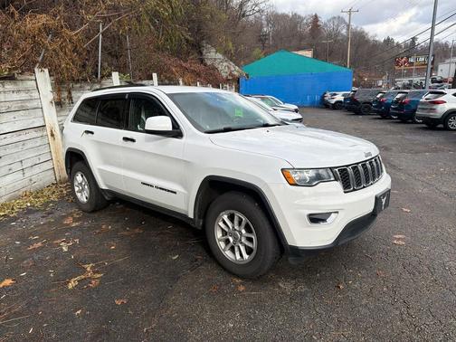 2020 Jeep Grand Cherokee Laredo