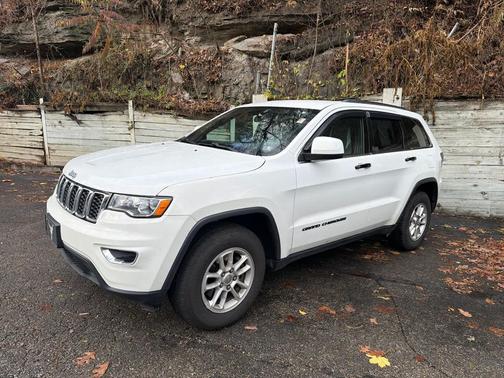 2020 Jeep Grand Cherokee Laredo