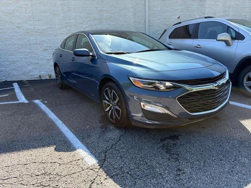 Lakeshore Blue Metallic 2024 Chevrolet Malibu FWD RS