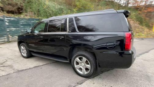 2017 Chevrolet Suburban LT