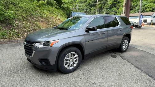 Satin Steel Metallic 2020 Chevrolet Traverse LS