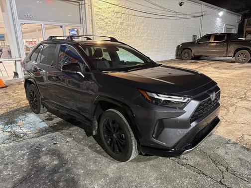2024 Toyota RAV4 Hybrid SE