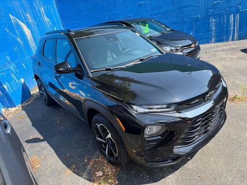 Mosaic Black Metallic 2023 Chevrolet Trailblazer RS