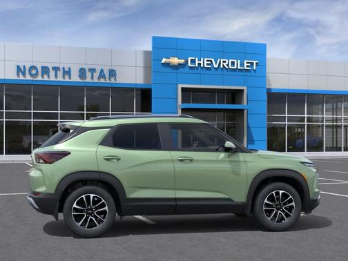 Cacti Green 2026 Chevrolet Trailblazer LT