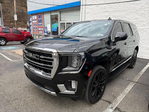 2023 GMC Yukon SLT