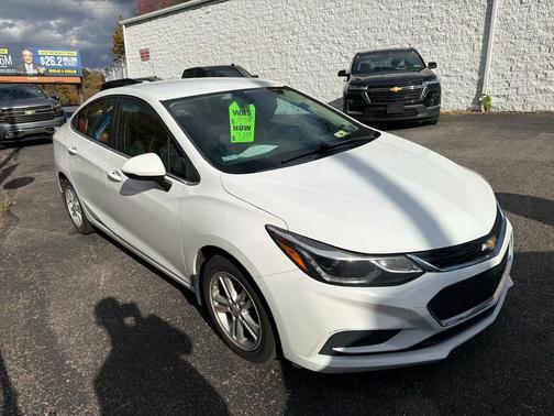 2016 Chevrolet Cruze LT Auto
