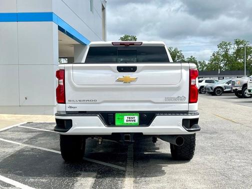 2024 Chevrolet Silverado 2500 High Country