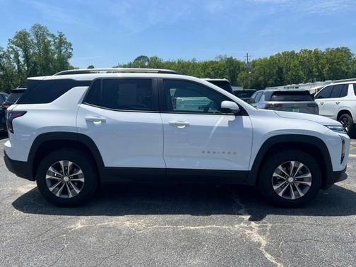 Summit White 2025 Chevrolet Equinox LT