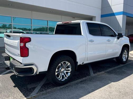 Summit White 2025 Chevrolet Silverado 1500 LTZ