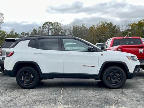 2024 Jeep Compass Trailhawk