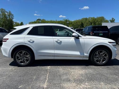 2025 Genesis GV70 2.5T