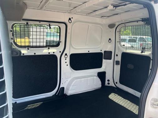Cloud White 2021 Nissan NV200 SV