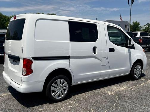 Cloud White 2021 Nissan NV200 SV
