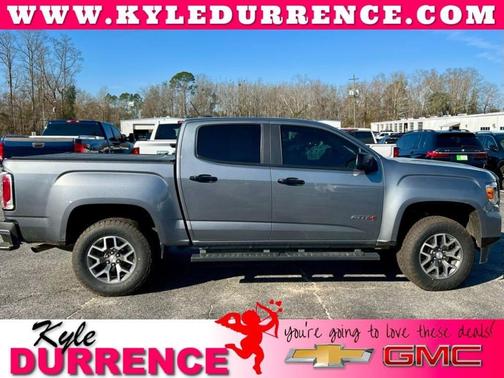 2022 GMC Canyon AT4 w/Cloth