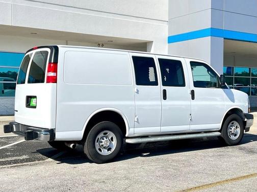 2024 Chevrolet Express 2500 Work Van