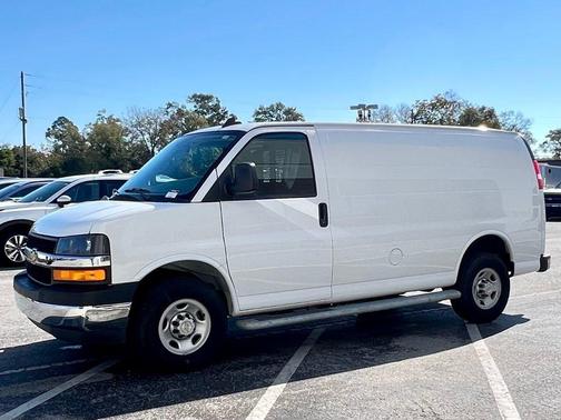 2024 Chevrolet Express 2500 Work Van