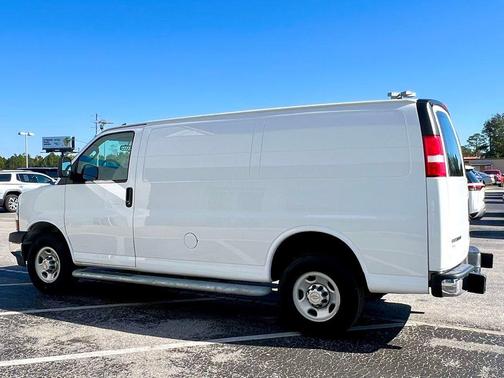 2024 Chevrolet Express 2500 Work Van