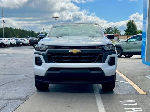 2025 Chevrolet Colorado LT