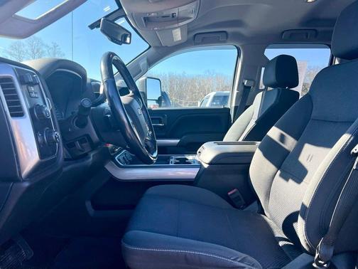 2018 Chevrolet Silverado 2500 LT