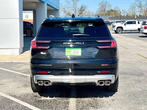 2026 GMC Acadia Denali