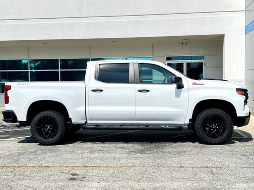 2025 Chevrolet Silverado 1500 Custom Trail Boss