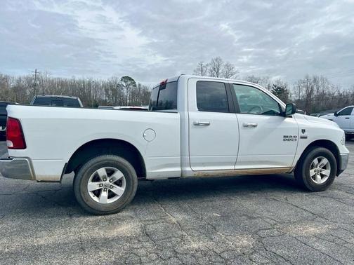 2018 RAM 1500 SLT