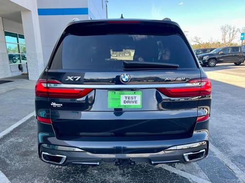 2021 BMW X7 xDrive40i