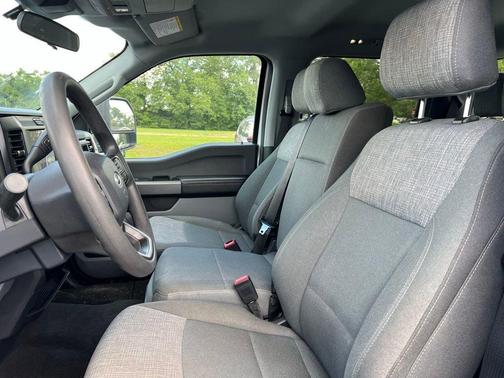 Oxford White 2026 Ford F-250 XLT