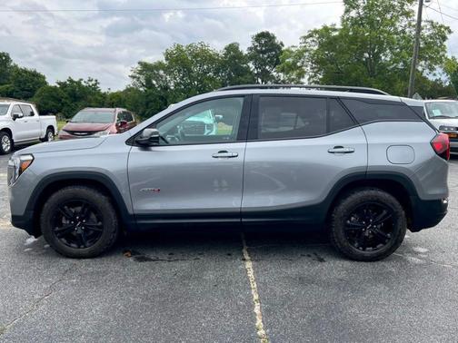 Sterling 2024 GMC Terrain AT4