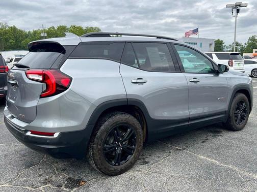 Sterling 2024 GMC Terrain AT4
