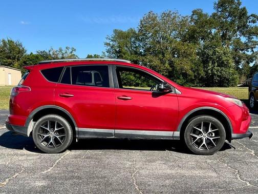 2016 Toyota RAV4 SE
