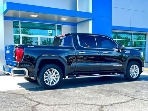 2022 GMC Sierra 1500 Limited SLT