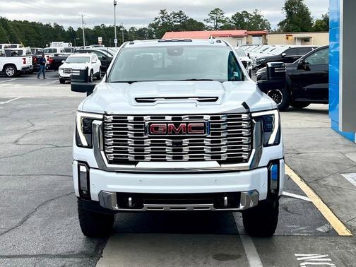 2026 GMC Sierra 3500 Denali
