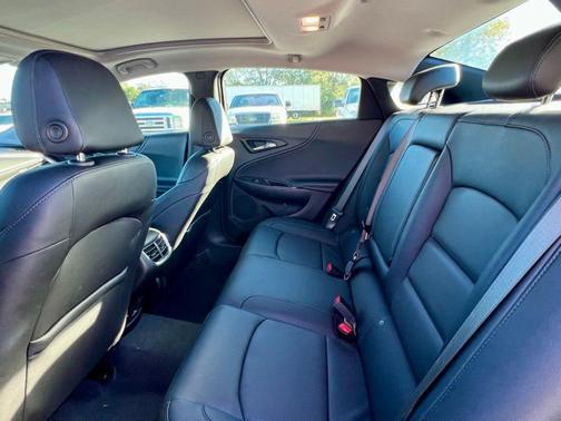 2024 Chevrolet Malibu 2LT