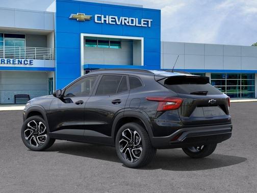 Mosaic Black Metallic 2026 Chevrolet Trax 2RS