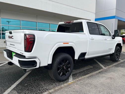 Summit White 2026 GMC Sierra 2500 AT4