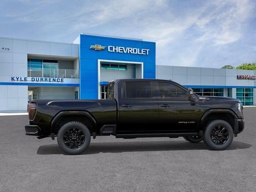 Onyx Black 2026 GMC Sierra 2500 AT4