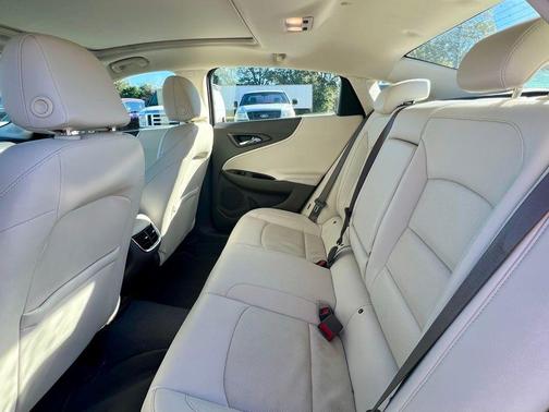 2024 Chevrolet Malibu 2LT