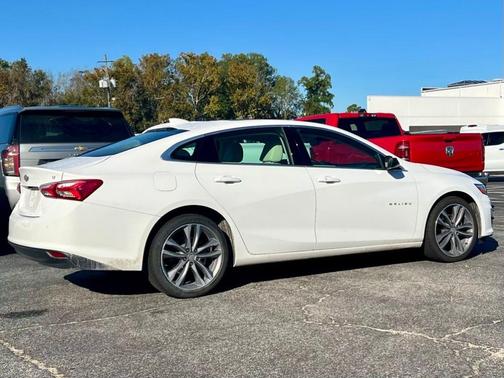 2024 Chevrolet Malibu 2LT