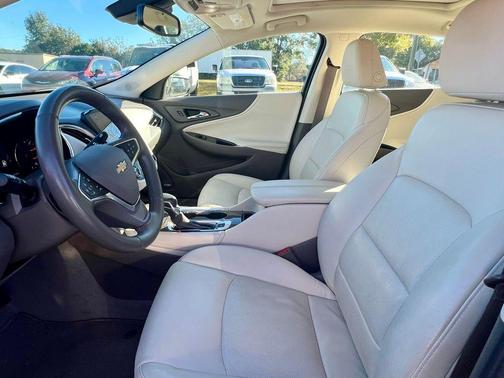 2024 Chevrolet Malibu 2LT