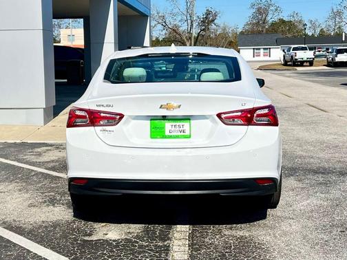 2024 Chevrolet Malibu 2LT