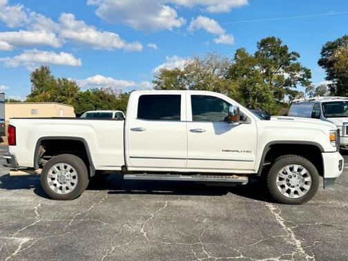 2019 GMC Sierra 2500 Denali