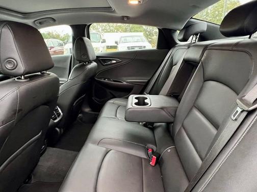 2024 Chevrolet Malibu 2LT